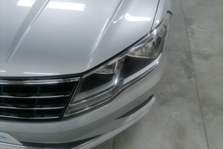 Used Volkswagen Jetta 2017 1.5L Manual Comfort Model Left Front Headlight