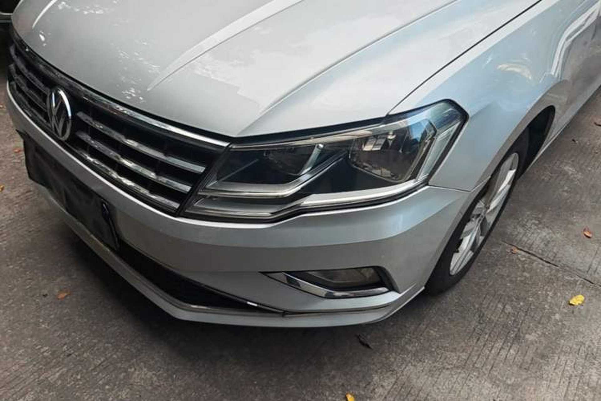 Used Volkswagen Jetta 2017 1.5L Automatic Comfort Model Left Front Headlight