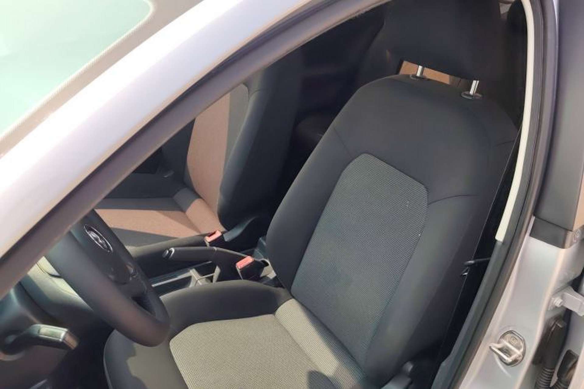 Used Volkswagen Jetta 2017 1.4L Manual Fashion Edition Left Front Seat