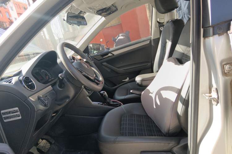 Used Volkswagen Jetta 2017 1.5L Automatic Comfort Model Left Front Seat