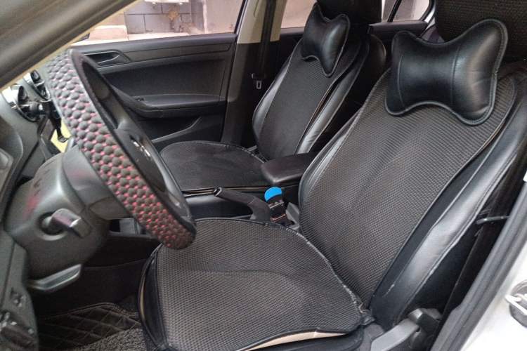Used Volkswagen Jetta 2017 1.4L Manual Fashion Edition Left Front Seat