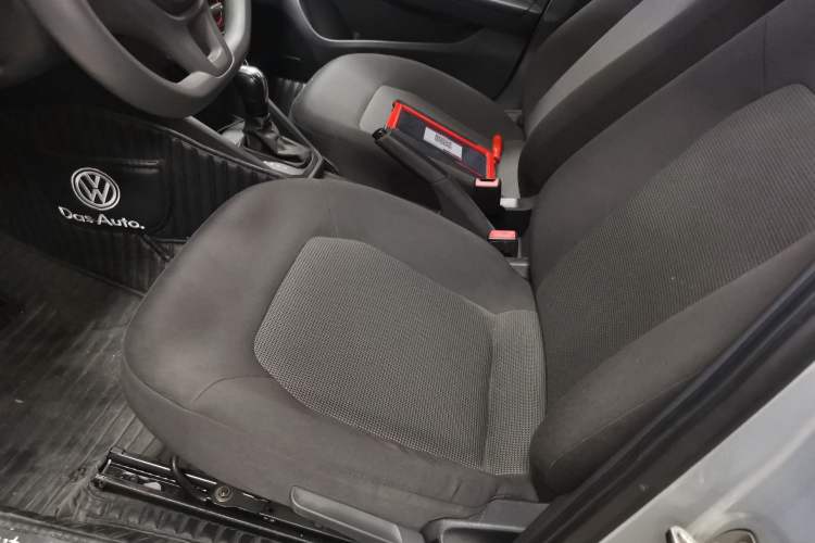 Used Volkswagen Jetta 2017 1.5L Automatic Fashion Model Left Front Seat