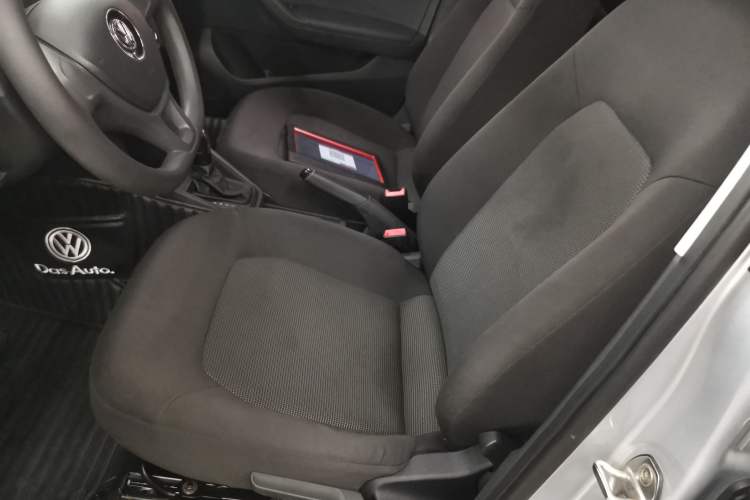 Used Volkswagen Jetta 2017 1.5L Automatic Fashion Model Left Front Seat