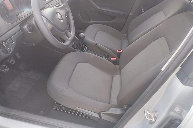 Used Volkswagen Jetta 2017 1.4L Manual Fashion Edition Left Front Seat