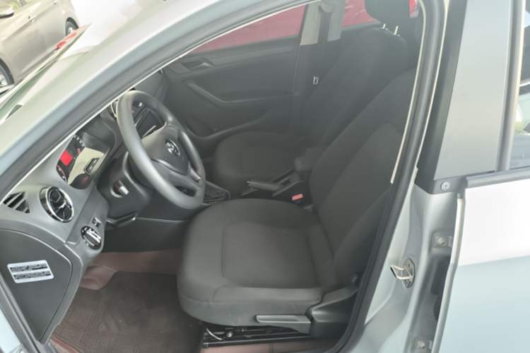 Used Volkswagen Jetta 2017 1.5L Automatic Fashion Model Left Front Seat