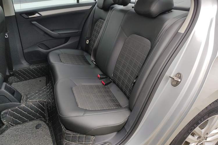 Used Volkswagen Jetta 2017 1.5L Automatic Comfort Model Left Rear Seat