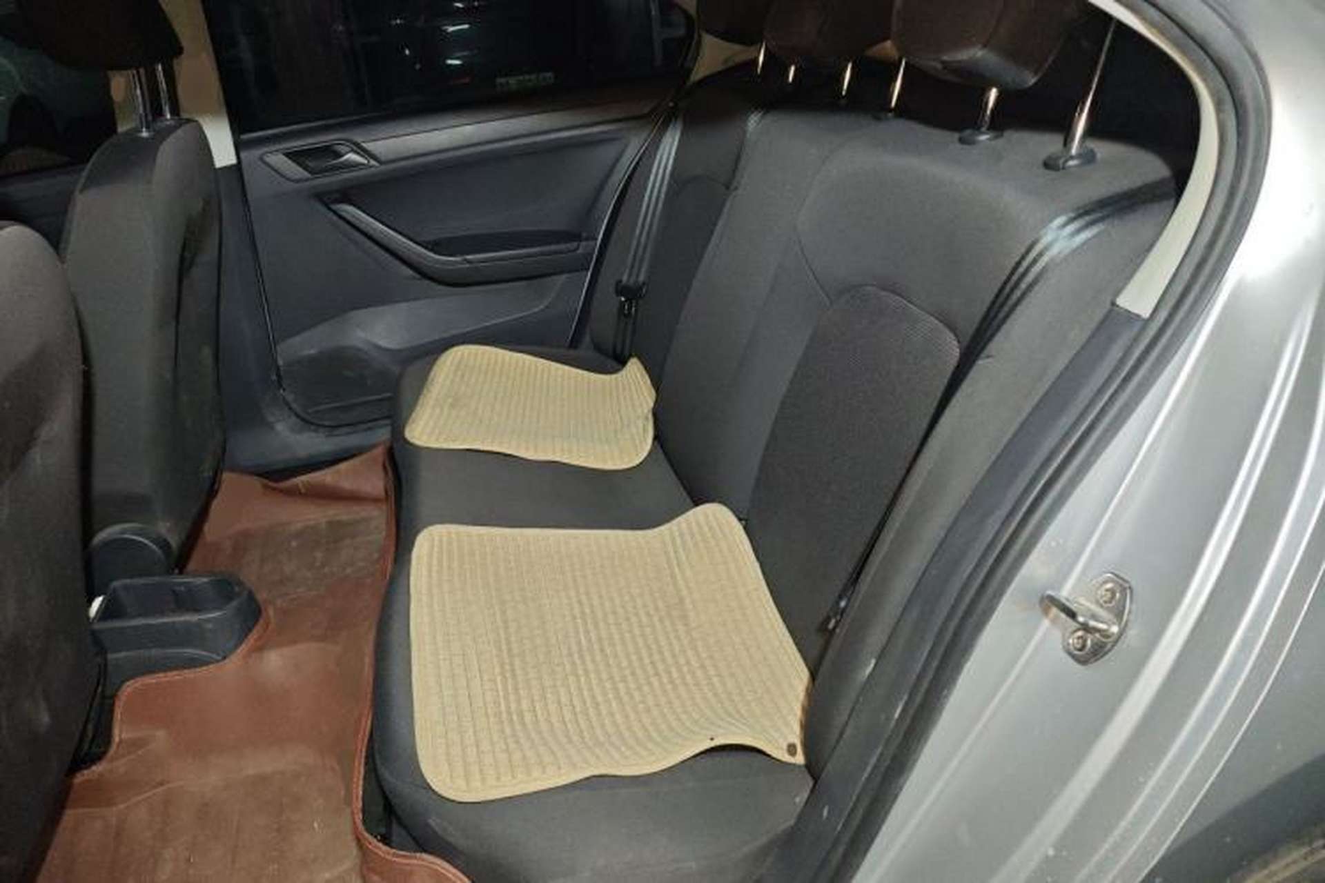 Used Volkswagen Jetta 2017 1.4L Manual Fashion Edition Left Rear Seat