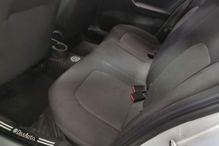 Used Volkswagen Jetta 2017 1.5L Automatic Fashion Model Left Rear Seat