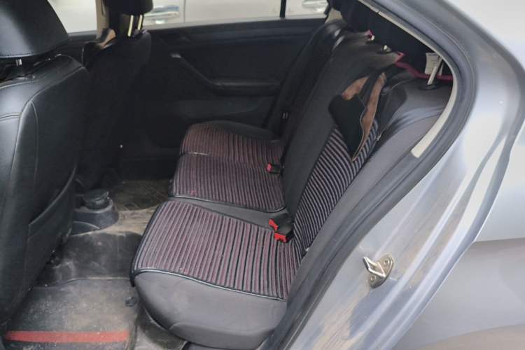 Used Volkswagen Jetta 2017 1.5L Automatic Fashion Model Left Rear Seat