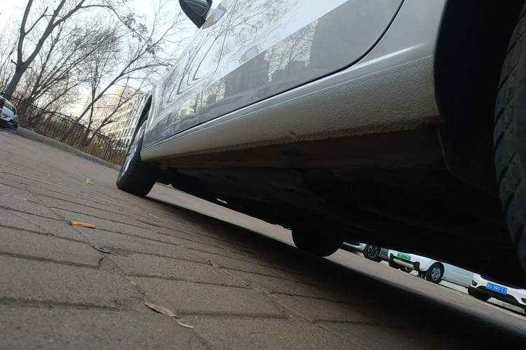 Used Volkswagen Jetta 2017 1.4L Manual Fashion Edition Left Side Sill