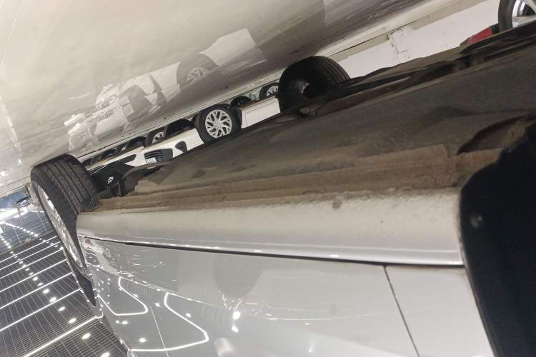 Used Volkswagen Jetta 2017 1.5L Automatic Comfort Model Left Side Sill