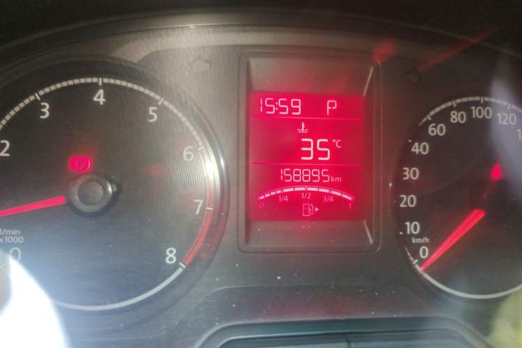 Used Volkswagen Jetta 2017 1.5L Automatic Comfort Model Odometer Close Up