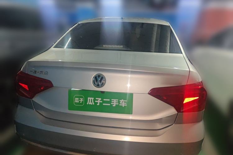 Used Volkswagen Jetta 2017 1.5L Manual Comfort Model Rear