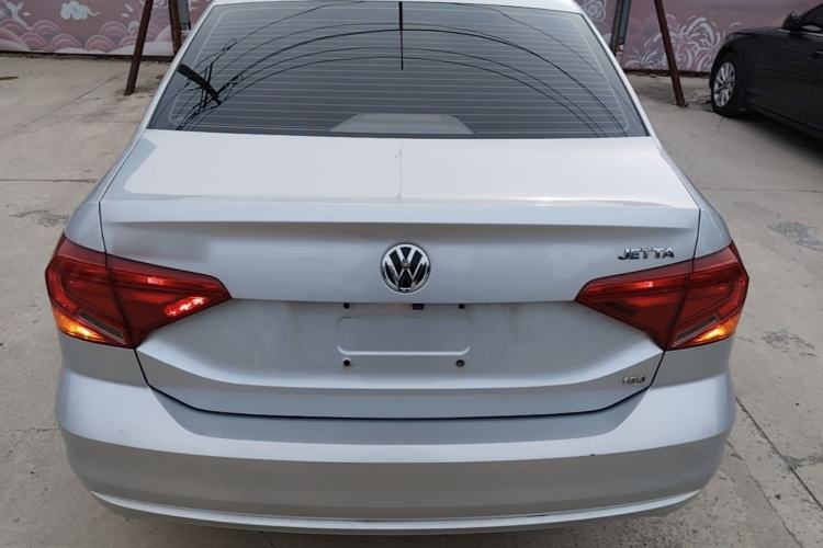 Used Volkswagen Jetta 2017 1.5L Manual Fashion Edition Rear