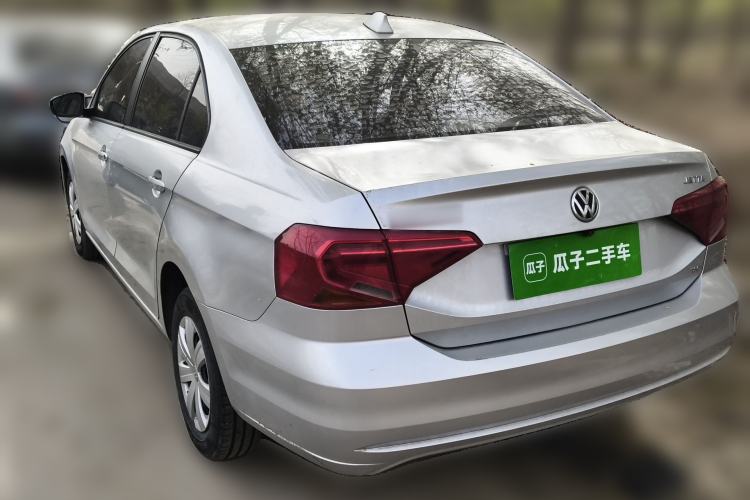 Used Volkswagen Jetta 2017 1.5L Manual Fashion Edition Rear Left 45 Deg