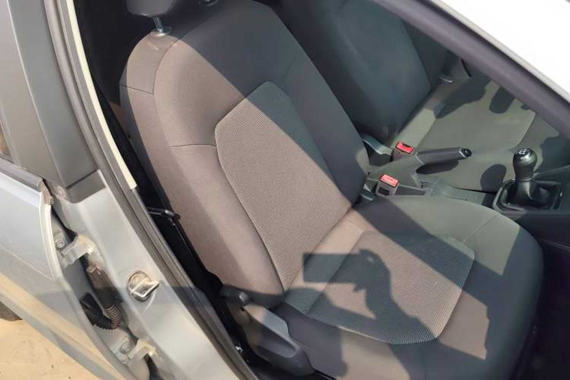 Used Volkswagen Jetta 2017 1.4L Manual Fashion Edition Right Front Seat