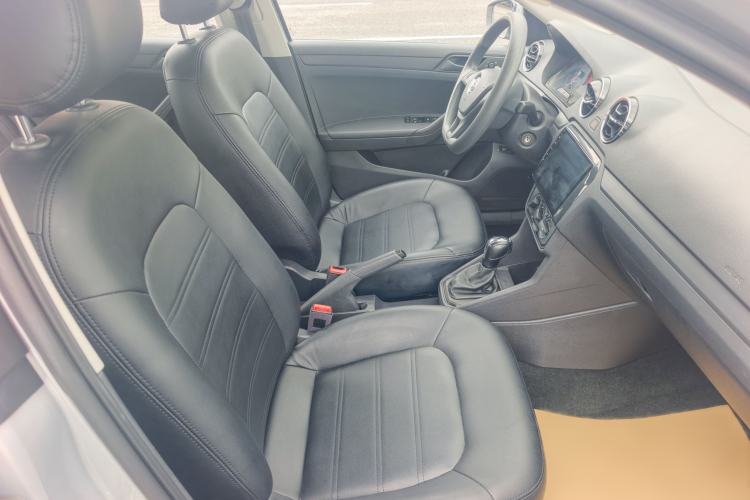 Used Volkswagen Jetta 2017 1.5L Automatic Fashion Model Right Front Seat