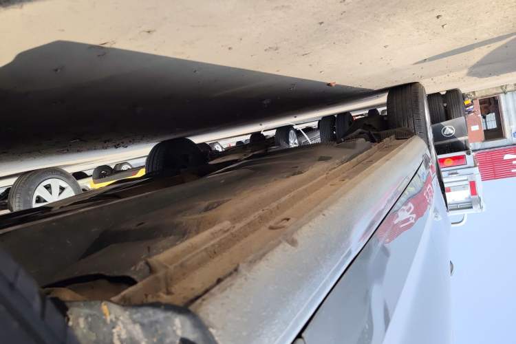 Used Volkswagen Jetta 2017 1.4L Manual Fashion Edition Right Side Sill