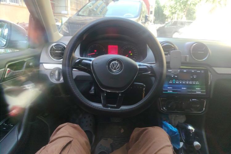 Used Volkswagen Jetta 2017 1.5L Automatic Comfort Model Steering Wheel