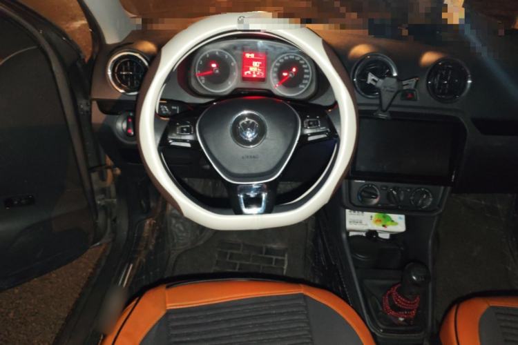 Used Volkswagen Jetta 2017 1.4L Manual Fashion Edition Steering Wheel
