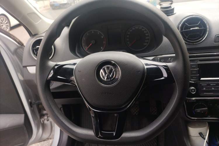 Used Volkswagen Jetta 2017 1.4L Manual Comfort Model Steering Wheel