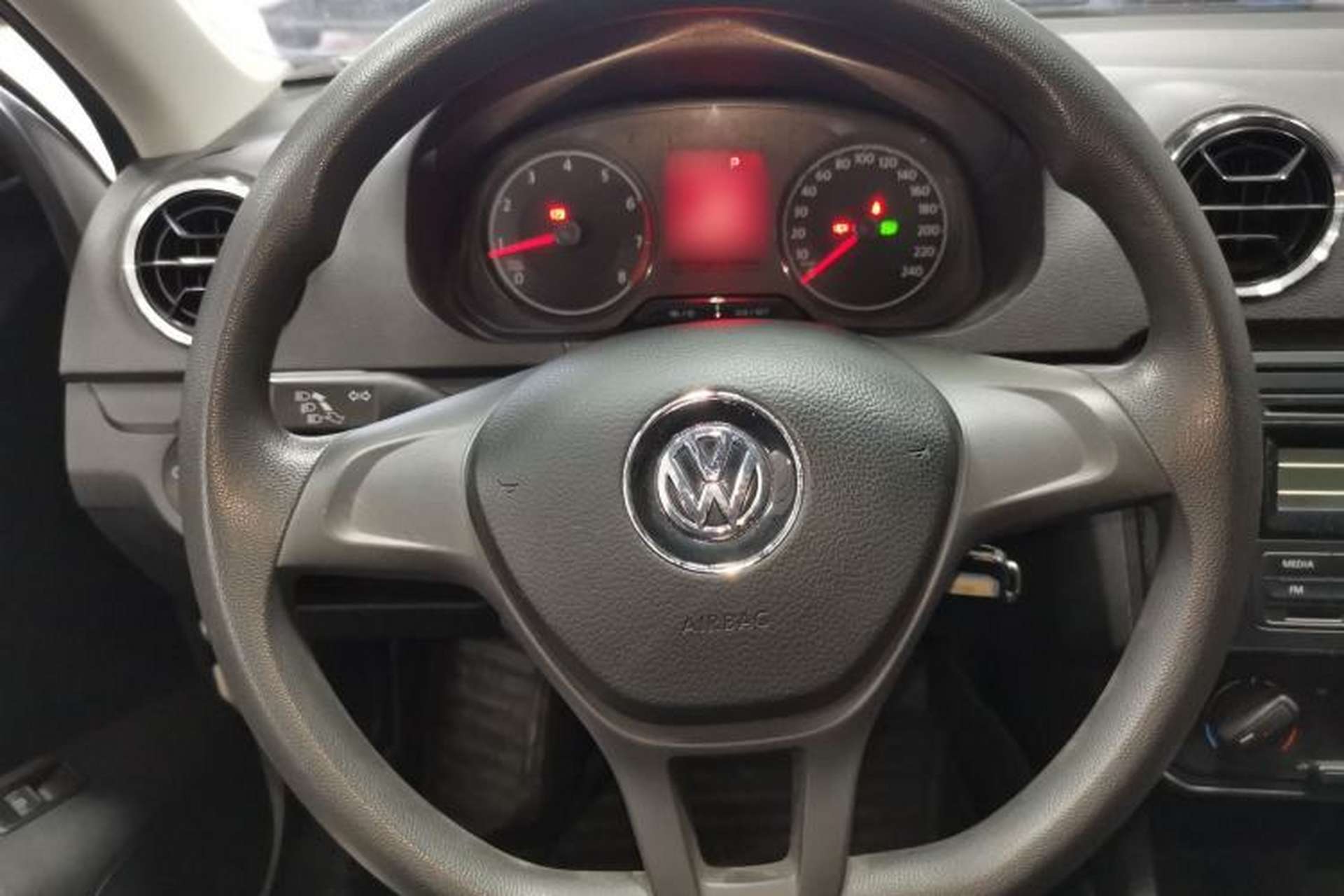 Used Volkswagen Jetta 2017 1.5L Automatic Fashion Model Steering Wheel