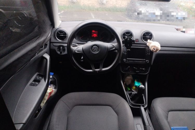 Used Volkswagen Jetta 2017 1.4L Manual Fashion Edition Steering Wheel