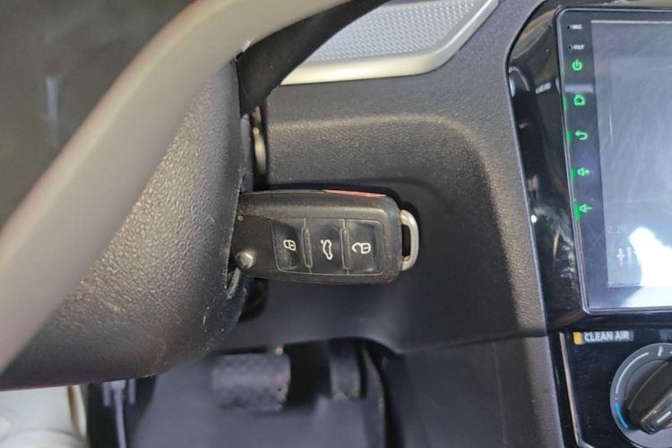 Used Volkswagen Jetta 2017 1.5L Automatic Comfort Model Vehicle Key