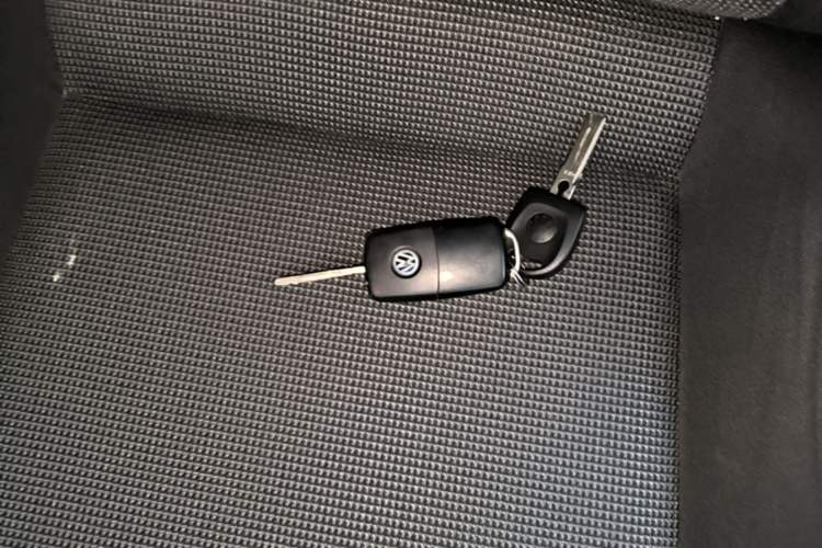 Used Volkswagen Jetta 2017 1.5L Automatic Fashion Model Vehicle Key