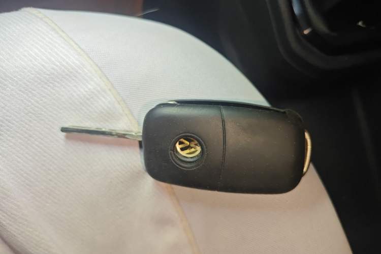 Used Volkswagen Jetta 2017 1.5L Manual Fashion Edition Vehicle Key