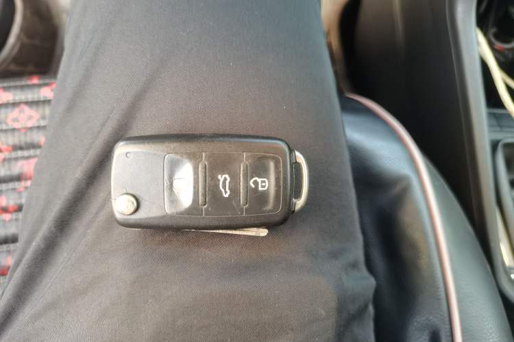 Used Volkswagen Jetta 2017 1.5L Manual Comfort Model Vehicle Key
