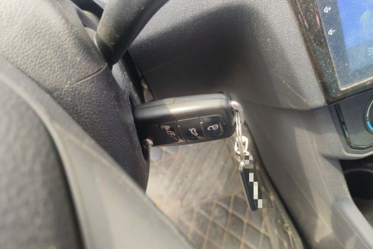Used Volkswagen Jetta 2017 1.5L Automatic Fashion Model Vehicle Key