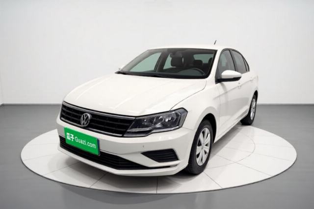 Ojetý Volkswagen Jetta 2017 1.5L Automatic Fashion Model