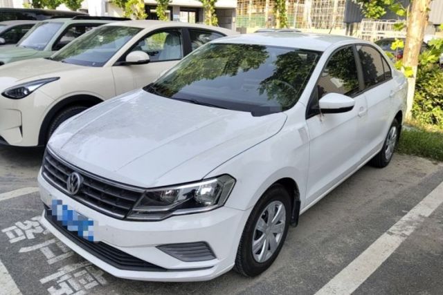 Used Volkswagen Jetta 2017 1.5L Manual Fashion Edition