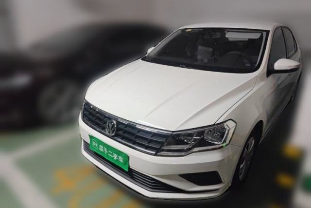 Used Volkswagen Jetta 2017 1.5L Manual Fashion Edition