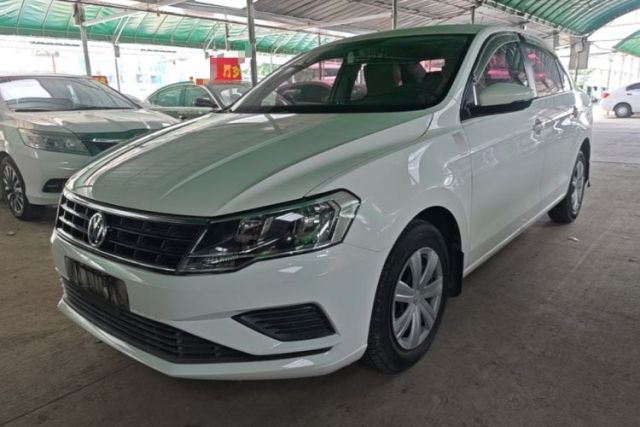 Used Volkswagen Jetta 2017 1.5L Manual Fashion Edition