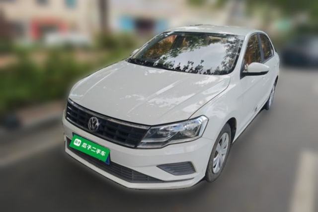 Used Volkswagen Jetta 2017 1.5L Manual Fashion Edition