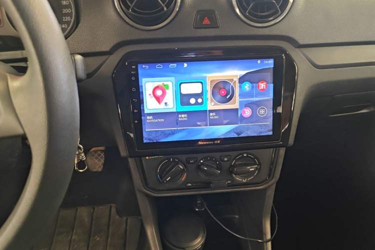 Used Volkswagen Jetta 2017 1.4L Manual Fashion Edition Audio And AC Panel