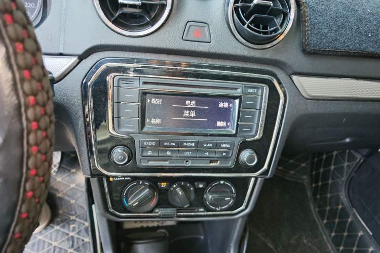 Used Volkswagen Jetta 2017 1.5L Automatic Comfort Model Audio And AC Panel