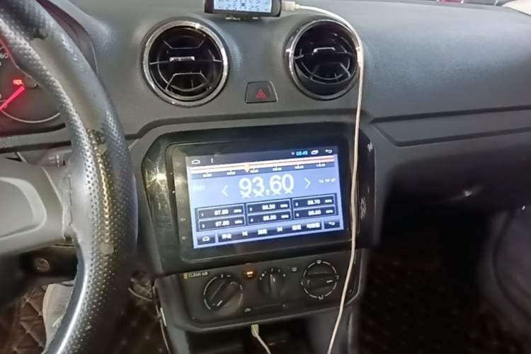 Used Volkswagen Jetta 2017 1.5L Automatic Fashion Model Audio And AC Panel
