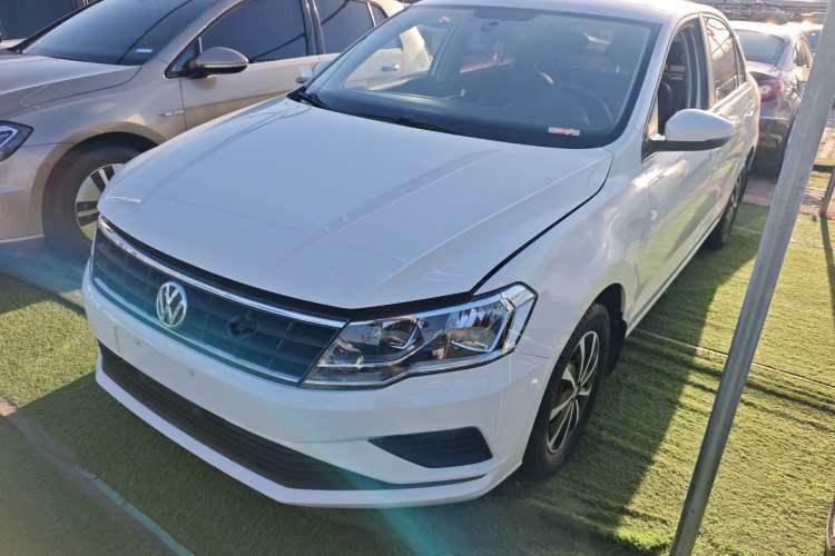 Used Volkswagen Jetta 2017 1.4L Manual Fashion Edition Guazi used car, China used car export, Used car for sale, Used Volkswagen cars, Cheapest cars for sale