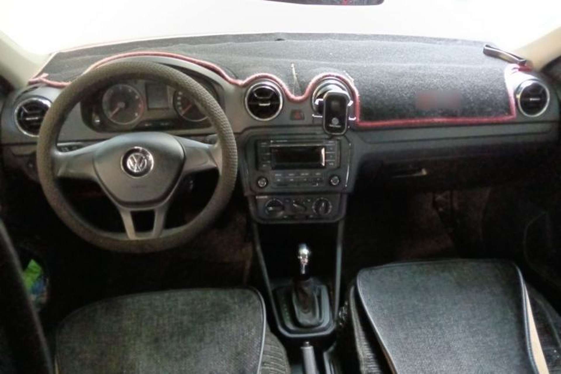 Used Volkswagen Jetta 2017 1.5L Automatic Fashion Model Center Console