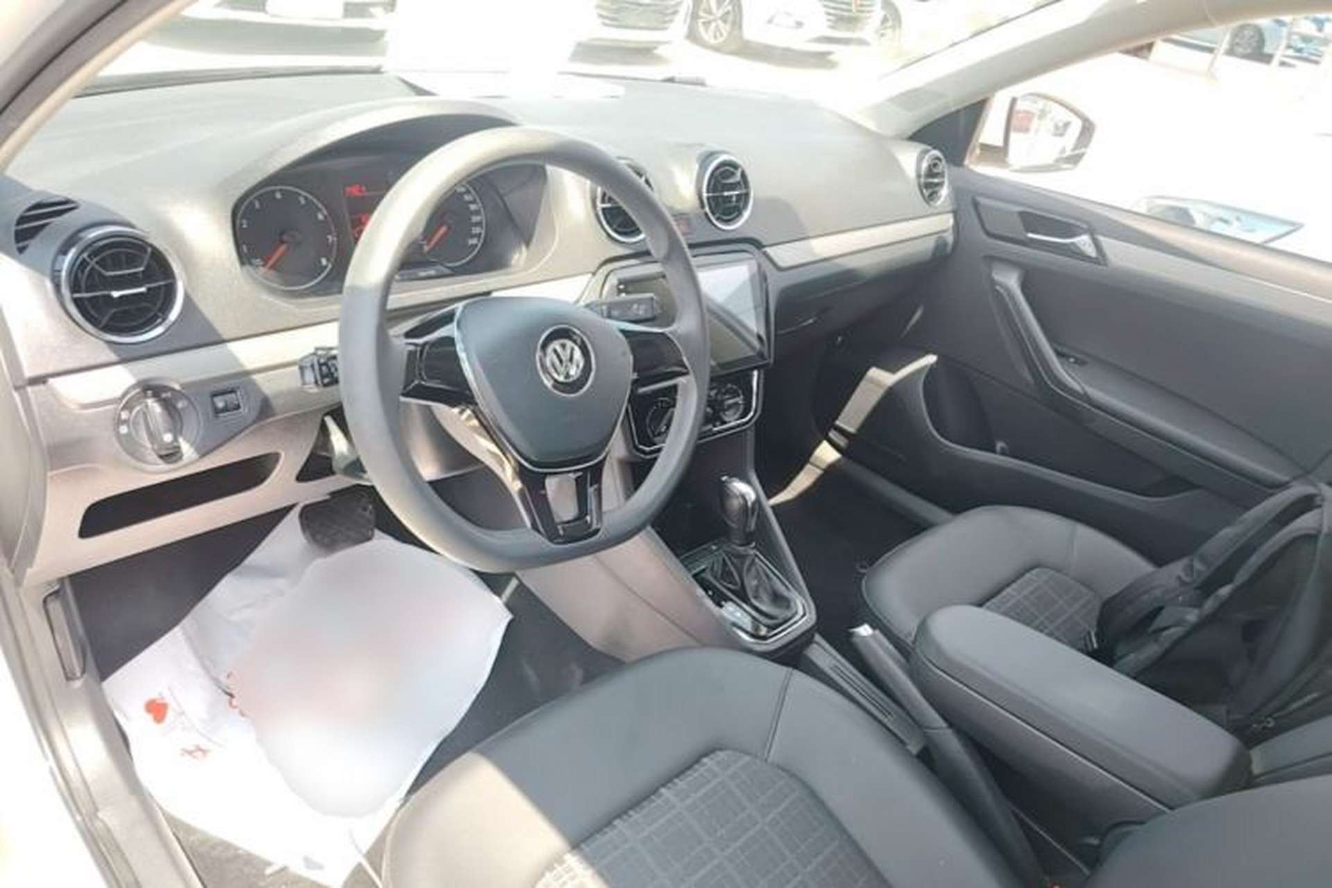 Used Volkswagen Jetta 2017 1.5L Automatic Comfort Model Center Console