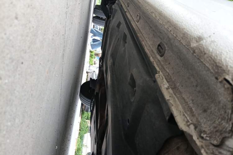 Used Volkswagen Jetta 2017 1.4L Manual Fashion Edition Chassis Front Right