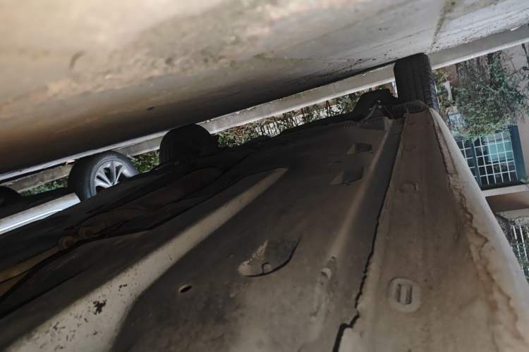 Used Volkswagen Jetta 2017 1.4L Manual Fashion Edition Chassis Front Right