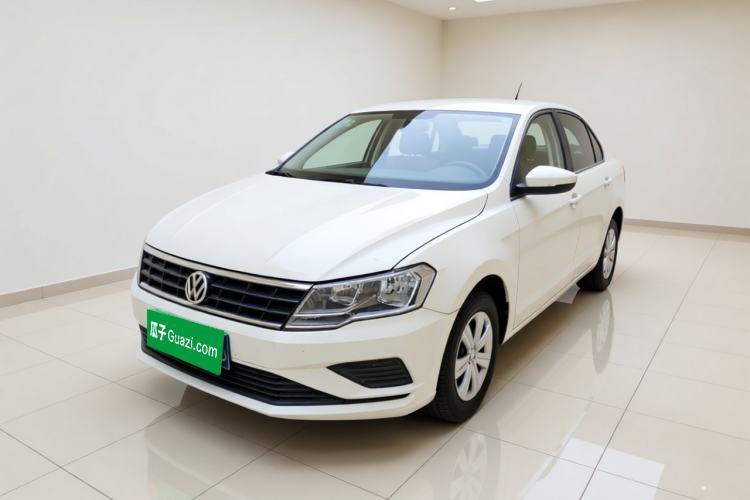Used Volkswagen Jetta 2017 1.4L Manual Fashion Edition Guazi used car, China used car export, Used car for sale, Used  cars, Cheapest cars for sale