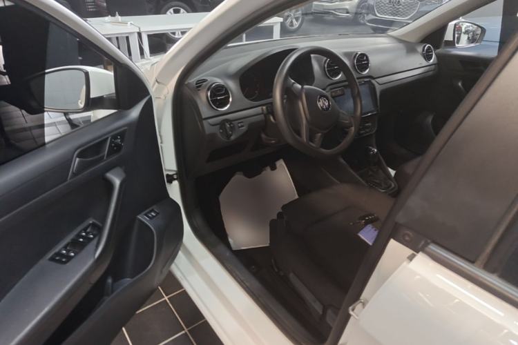 Used Volkswagen Jetta 2017 1.5L Automatic Fashion Model Driver Seat