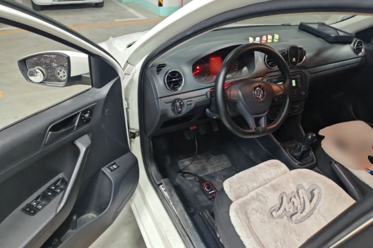 Used Volkswagen Jetta 2017 1.4L Manual Fashion Edition Driver Seat
