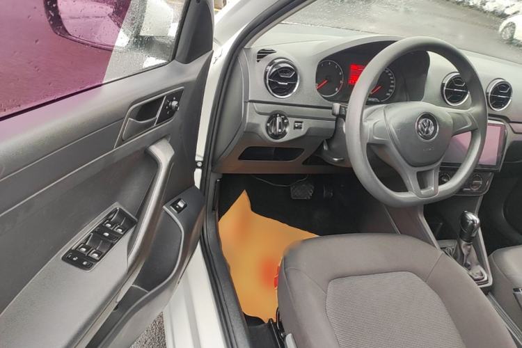 Used Volkswagen Jetta 2017 1.5L Automatic Fashion Model Driver Seat