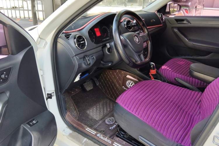 Used Volkswagen Jetta 2017 1.5L Automatic Fashion Model Driver Seat